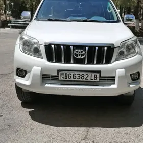 Toyota Land Cruiser Prado 2010