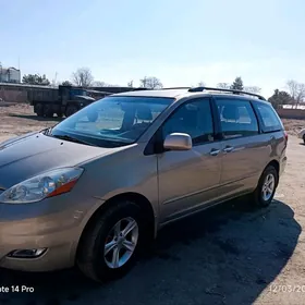 Toyota Sienna 2009