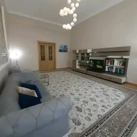 Arenda elitka srocno