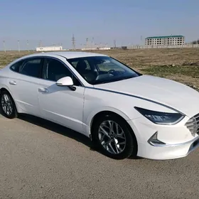 Hyundai Sonata 2020