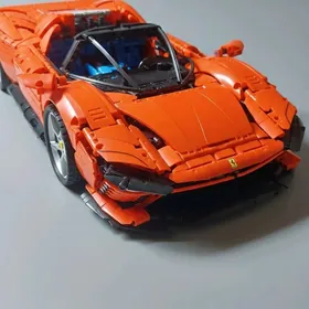 Машина феррари