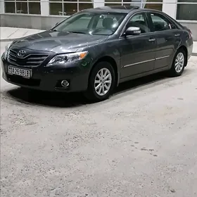 Toyota Camry 2010