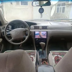 Toyota Camry 1997