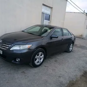 Toyota Camry 2011