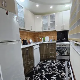 1 MKR 1 ETAJ 2 KOMNAT