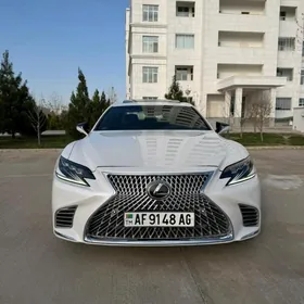 Lexus LS 500 2019