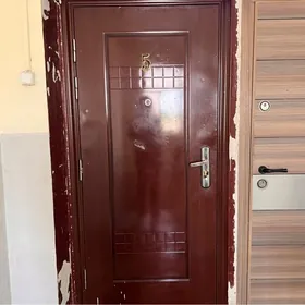 Дверь входная