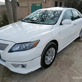 Toyota Camry 2010