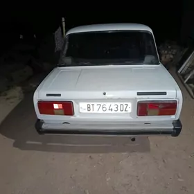 Lada 2105 1986