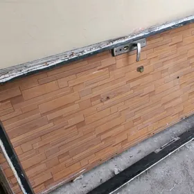 demir gapy plastik ayna