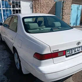 Toyota Camry 1998