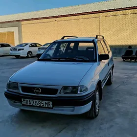 Opel Astra 1993