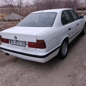 BMW 520 1990