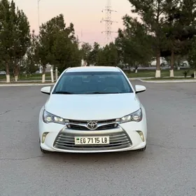 Toyota Camry 2017