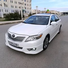 Toyota Camry 2011