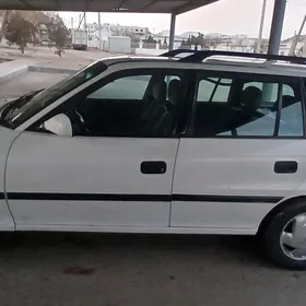 Opel Astra 1995