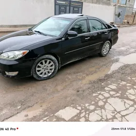 Toyota Camry 2004