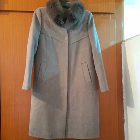 ELINA ROSSI palto 38 razmer