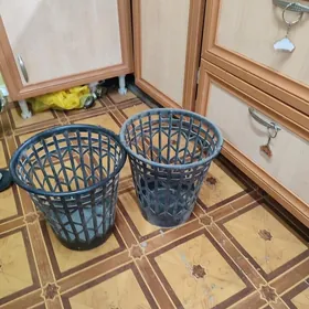 корзинки для мусора