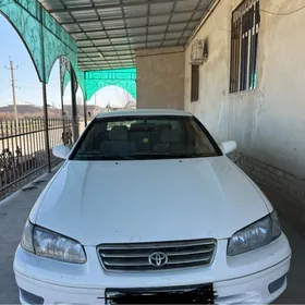 Toyota Camry 1998