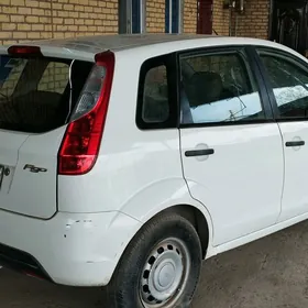 Ford Figo 2012