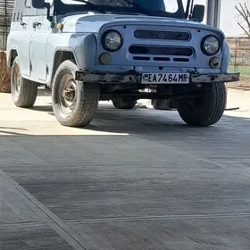 UAZ 469 1998
