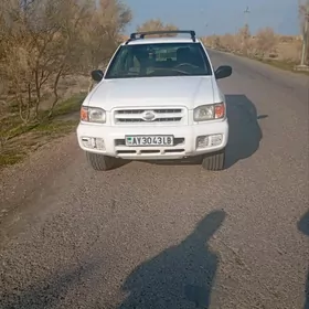 Nissan Pathfinder 2021