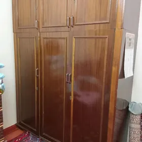 spalniniñ şifoneri