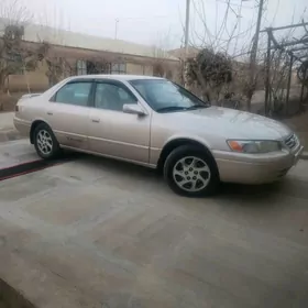 Toyota Camry 1998
