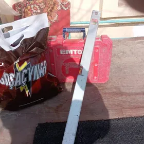 Чемодан с инструментами