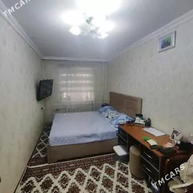 11 mkr 4/4 etaż, 3 komnat