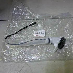 Горловина бачка омывателя