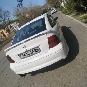 Opel Vectra 1998