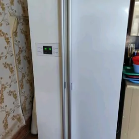 холодильник LG