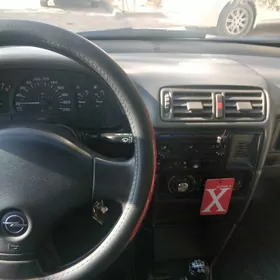 Opel Vectra 1991