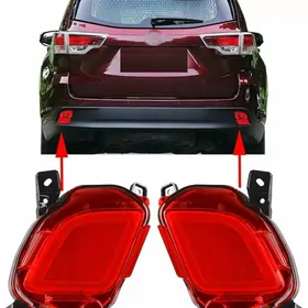 Отражатель заднего бампера