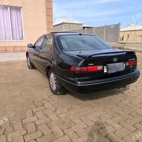 Toyota Camry 1997