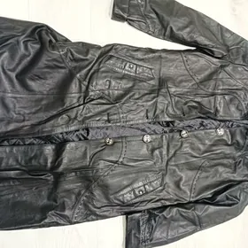 Кожаный плащ