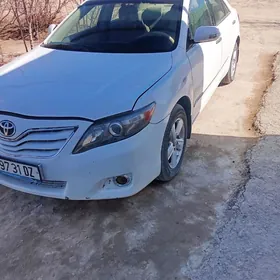 Toyota Camry 2008