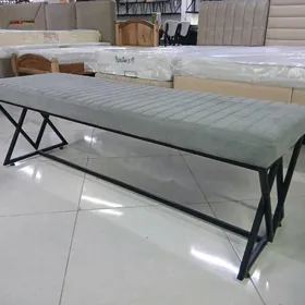 Pufik demir aýakly.Лофт стиль