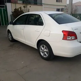 Toyota Yaris 2009