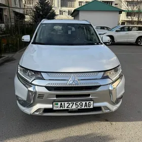 Mitsubishi Outlander 2022