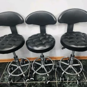 Taburetka kresla stul kreslo