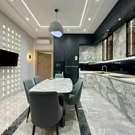 GURTLY EWRO LUKS ГУРТЛИ 1 ЭТАЖ