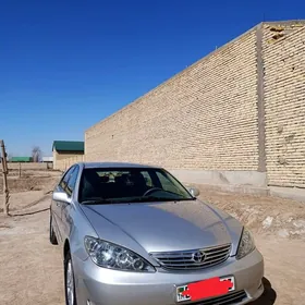 Toyota Camry 2005