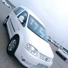 Volkswagen Caddy 2011