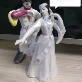 СТАТУЭТКИ СССР