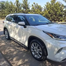 Toyota Highlander 2020