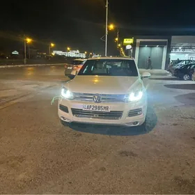 Volkswagen Touareg 2013