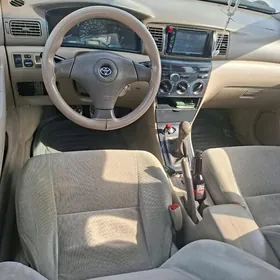 Toyota Corolla 2004
